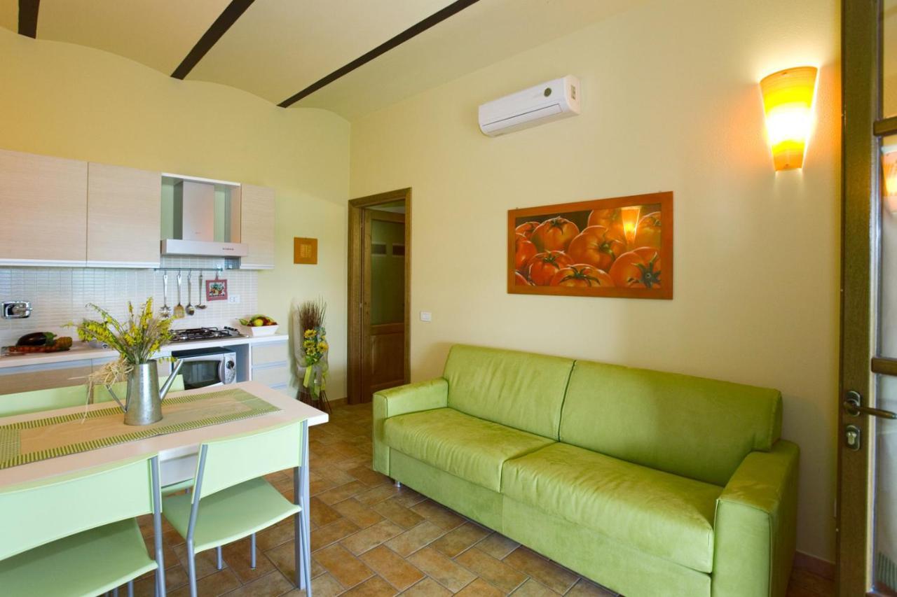 Agriturismo Il Pelago Castagneto Carducci Exterior photo